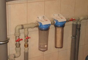 Установка проточного фильтра для воды в Невинномысске